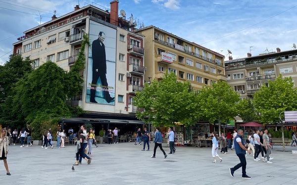 Hotelieret kerkojne heqjen e ores policore ne Kosove